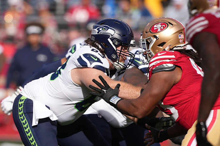Seattle Seahawks center Evan Brown (left) blocks San Francisco 49ers defensive tackle Kalia Davis (right) during the first quarter at Levi's Stadium.